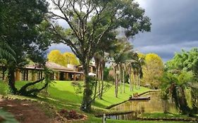 Pousada Paraiso Dos Tucanos